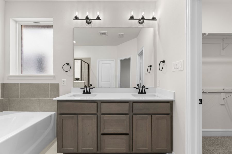 Representative furnished interior of a home built from the Patriot by Rockwell Homes in Creekside, Royse City (Image 64). Representative furnished interior of a home built from the Patriot by Rockwell Homes in Creekside, Royse City (Image 64).