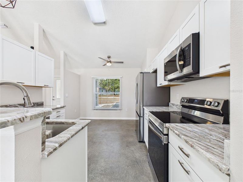Furnished interior view inside a new home in , Ocala (Image 5).