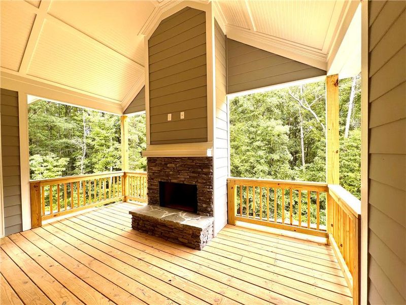 Exterior details and patio area of a home in , Jefferson (Image 22).