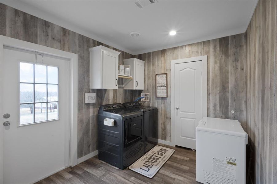 Furnished interior view inside a new home in , Decatur (Image 27).