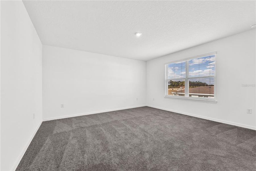 Spacious, unfurnished interior of a new home in Watermark, Cocoa (Image 34).