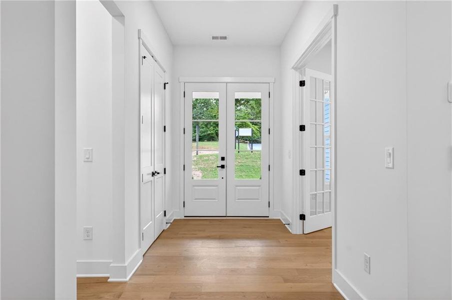 Spacious, unfurnished interior of a new home in , Cumming (Image 25).