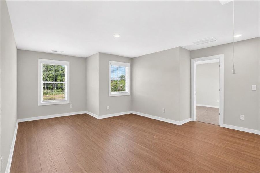 Spacious, unfurnished interior of a new home in , Villa Rica (Image 33).