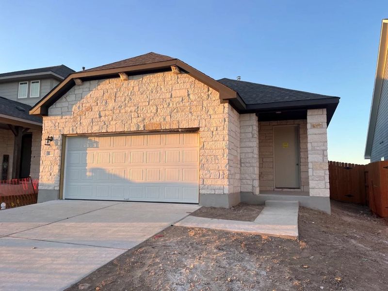 Image 22 of a home in Lariat.