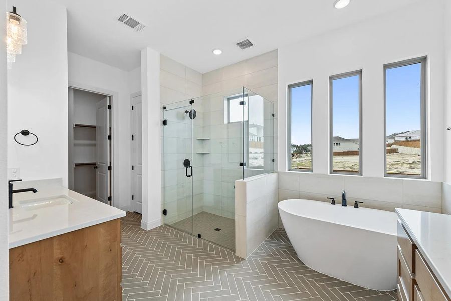 Brenham A primary bath