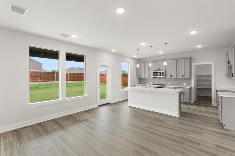 Image 25 of a home in Waterscape. Image 25 of a home in Waterscape.