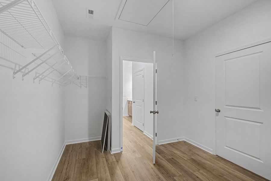 Spacious, unfurnished interior of a new home in The Oaks, Clarksville (Image 21). Spacious, unfurnished interior of a new home in The Oaks, Clarksville (Image 21).