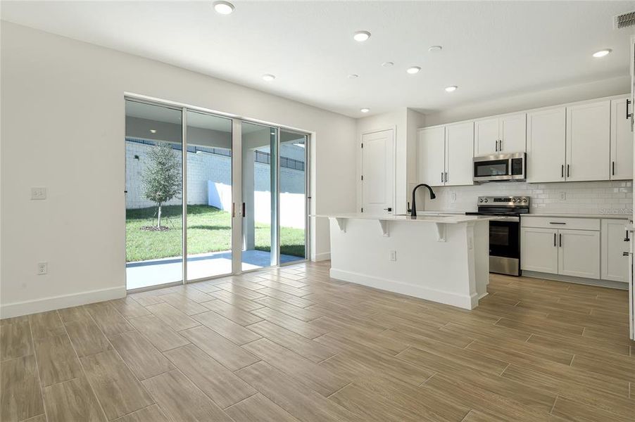 Spacious, unfurnished interior of a new home in Seasons at Wekiva Ridge, Mount Dora (Image 16). Spacious, unfurnished interior of a new home in Seasons at Wekiva Ridge, Mount Dora (Image 16).