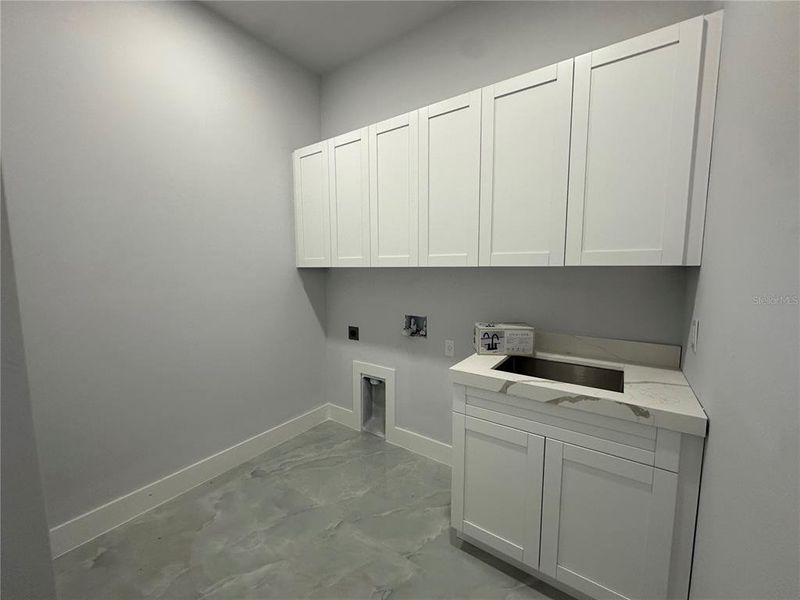 Furnished interior view inside a new home in , Cape Coral (Image 5).