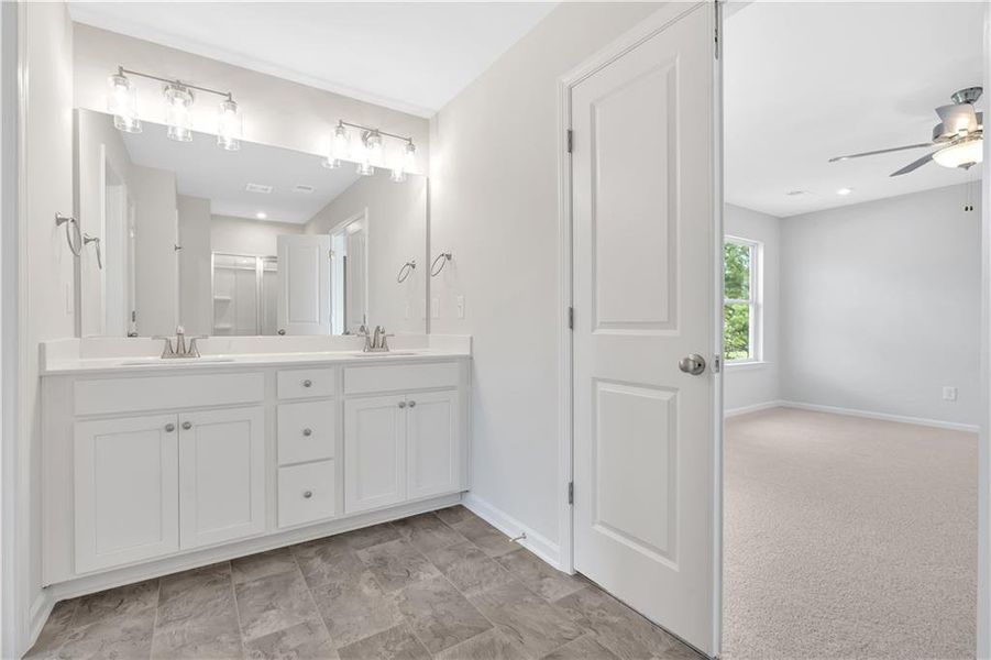 Furnished interior view inside a new home in , Adairsville (Image 7).