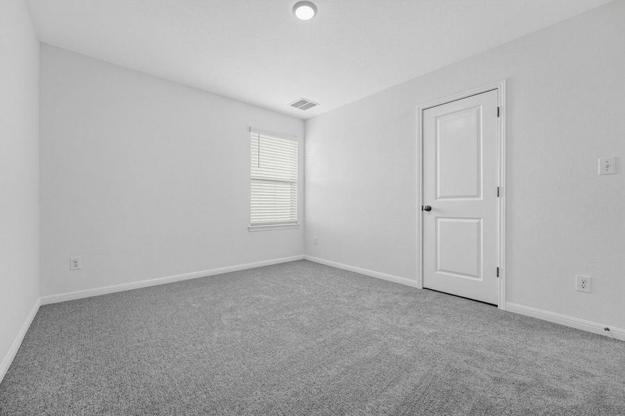 Spacious, unfurnished interior of a new home in Emory Crossing, Hutto (Image 20). Spacious, unfurnished interior of a new home in Emory Crossing, Hutto (Image 20).