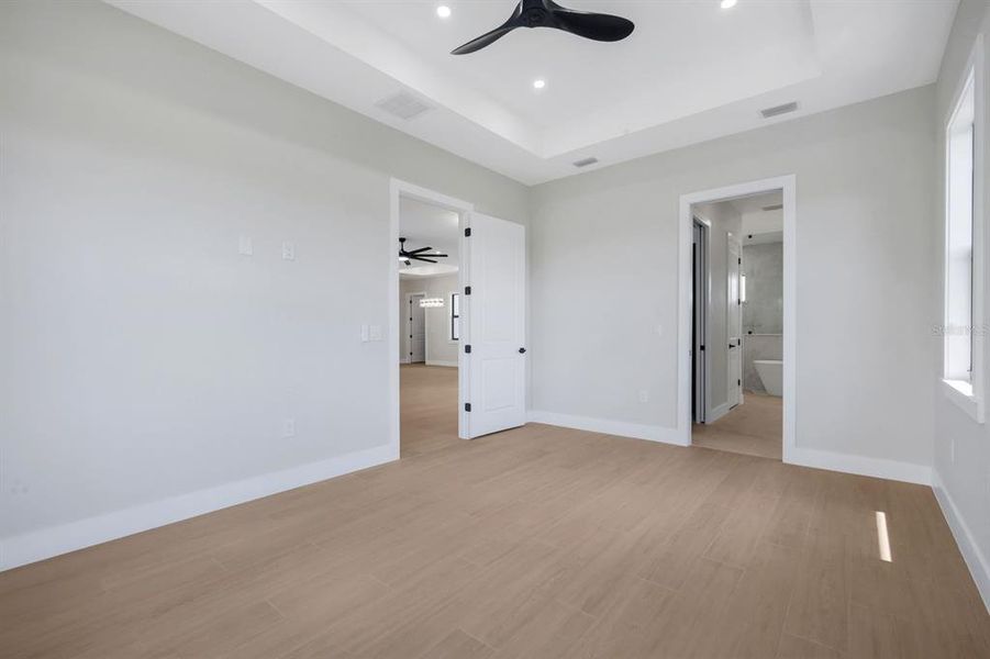 Spacious, unfurnished interior of a new home in , Port Charlotte (Image 16). Spacious, unfurnished interior of a new home in , Port Charlotte (Image 16).