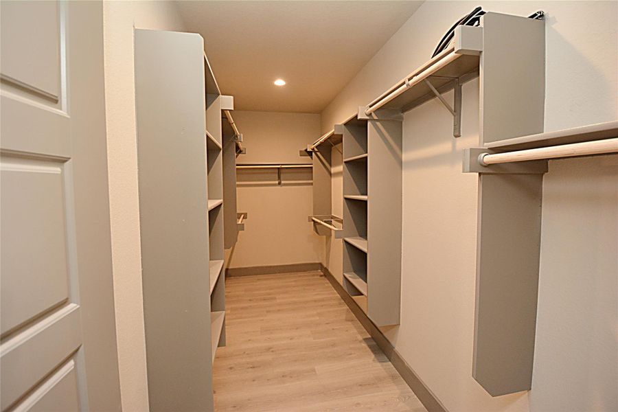 Image 10 of a home in .