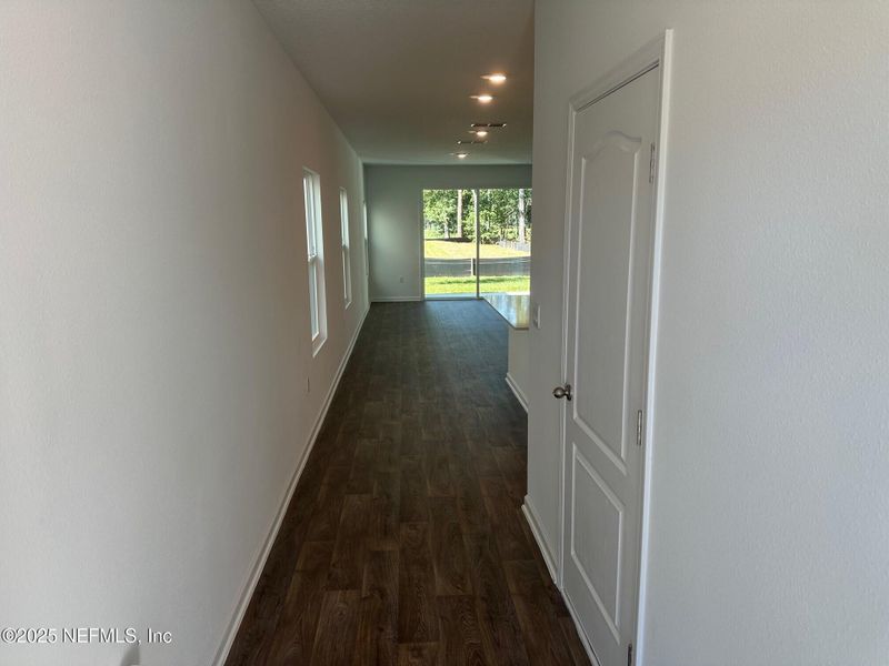 Spacious, unfurnished interior of a new home in Irongate Villas, Jacksonville (Image 23). Spacious, unfurnished interior of a new home in Irongate Villas, Jacksonville (Image 23).