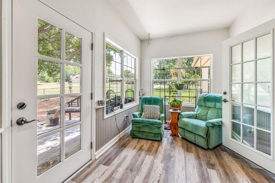 Furnished interior view inside a new home in , Comanche (Image 7).