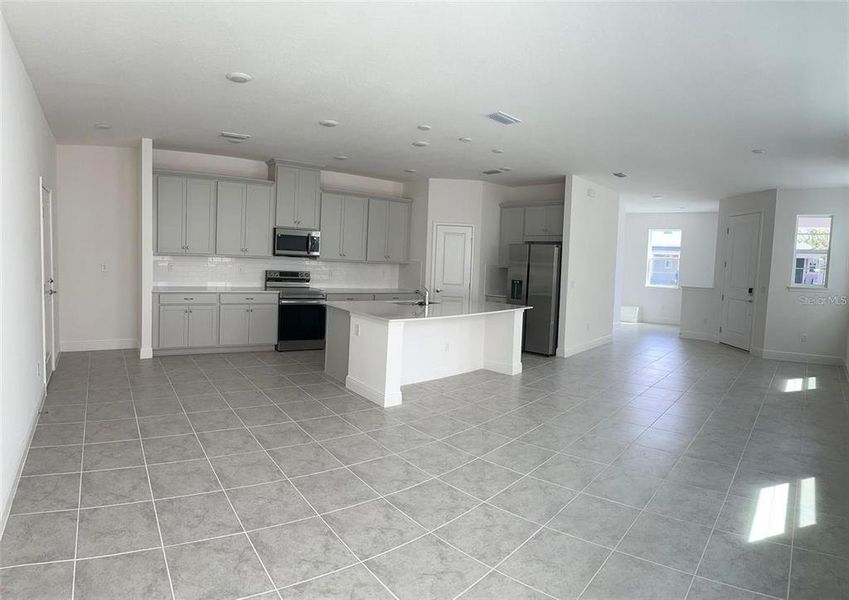 Image 12 of a home in .