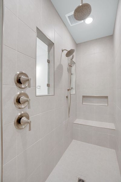 Close-up of interior finishes inside a home in Oakleaf Chase, Blythewood (Image 14).