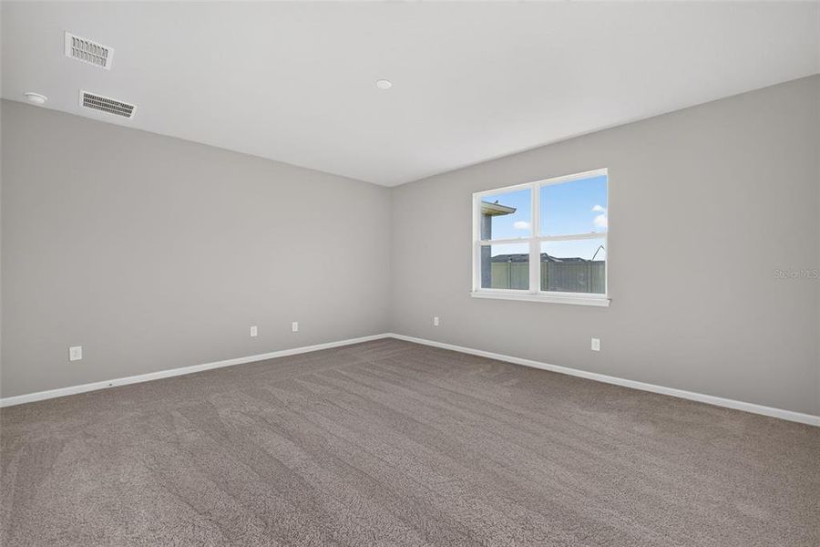 Spacious, unfurnished interior of a new home in Crosswind Ranch, Parrish (Image 12). Spacious, unfurnished interior of a new home in Crosswind Ranch, Parrish (Image 12).