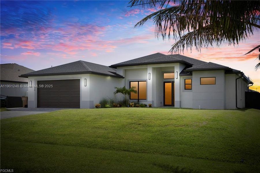 Exterior details and patio area of a home in , Cape Coral (Image 25). Exterior details and patio area of a home in , Cape Coral (Image 25).