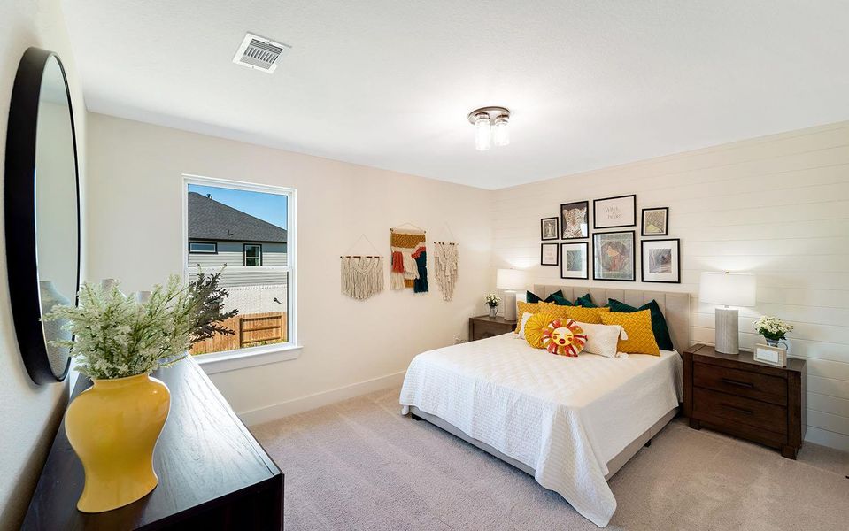 Furnished interior view inside a new home in Grande Estates, Bertram (Image 21).