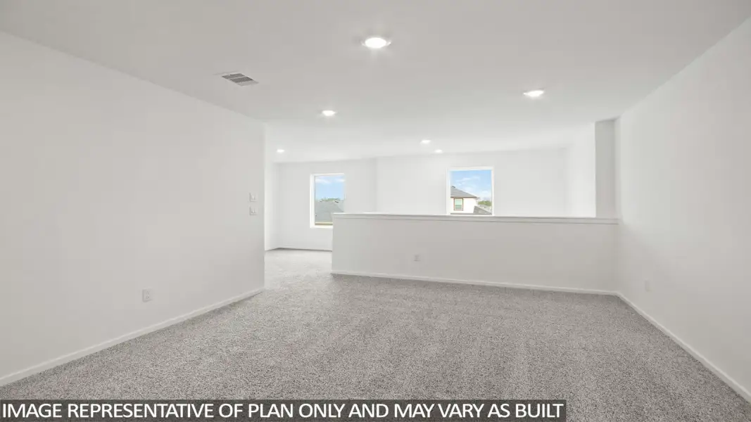 Representative unfurnished interior of a home built from the Callahan by D.R. Horton in The Canopies, Splendora (Image 13).