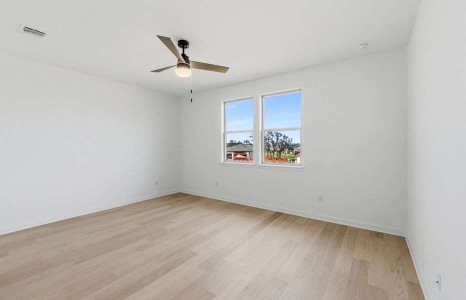 Spacious, unfurnished interior of a new home in La Cima, San Marcos (Image 36).