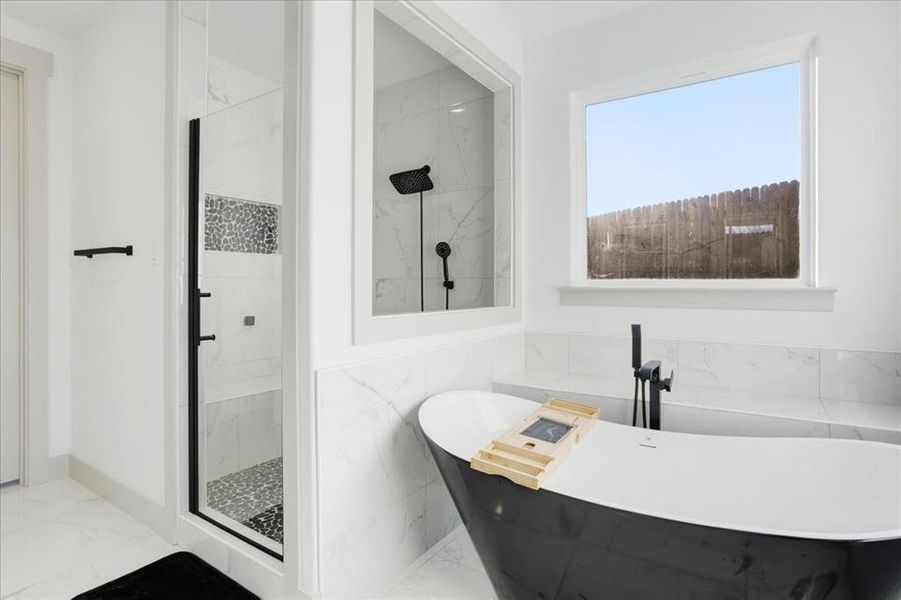 Furnished interior view inside a new home in , Van Alstyne (Image 11).