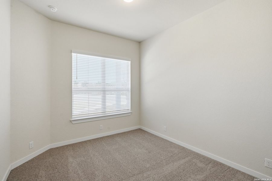 Spacious, unfurnished interior of a new home in The Crossvine, Schertz (Image 41).