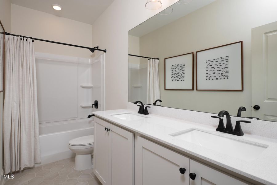 RAL_PNT_Caroline_2ndBA_1 RAL_PNT_Caroline_2ndBA_1