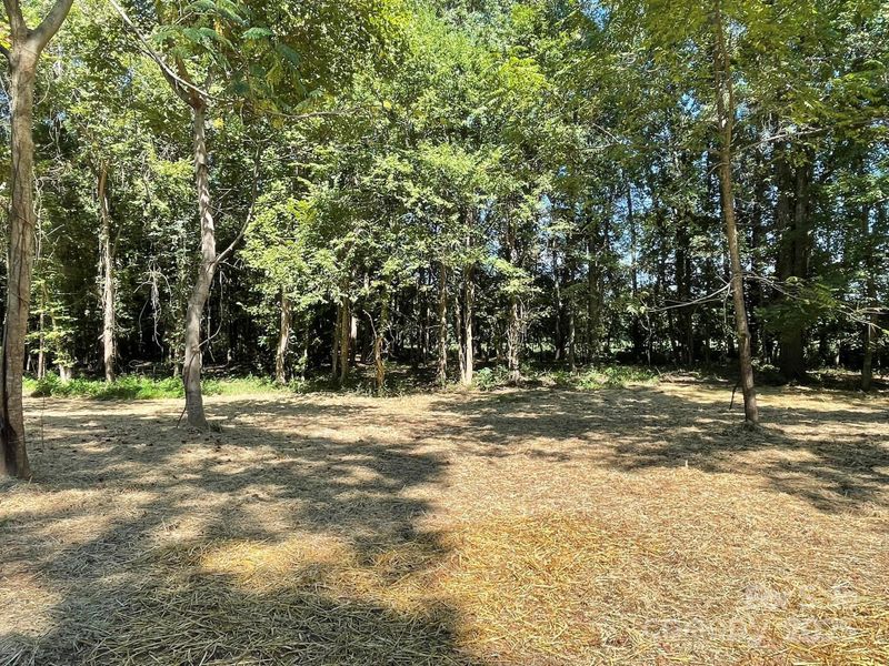 Image 31 of a home in .