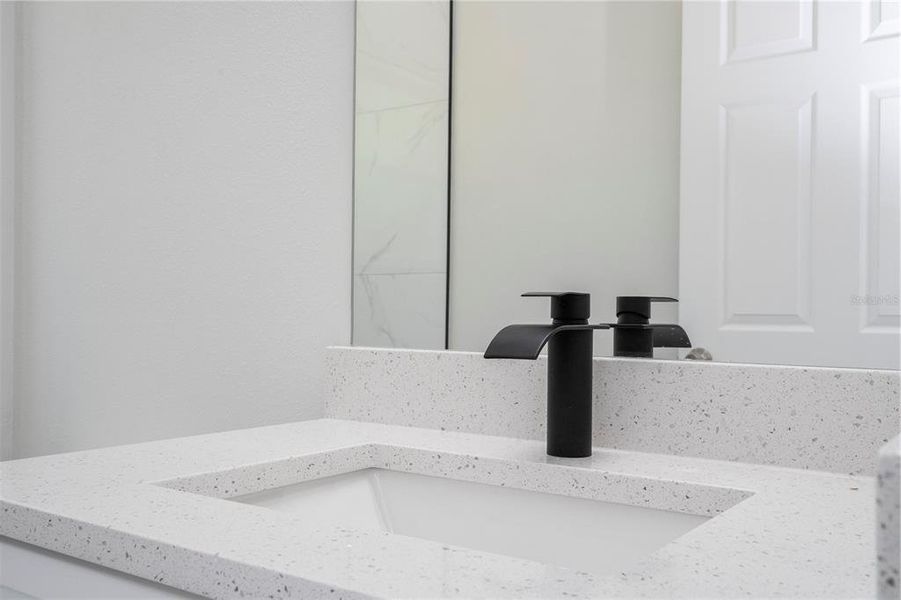 Spacious, unfurnished interior of a new home in , Citrus Springs (Image 13).