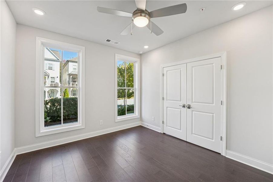 Spacious, unfurnished interior of a new home in Towns on Thompson, Alpharetta (Image 24).