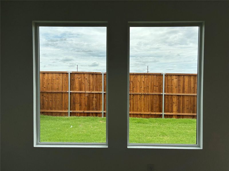 Exterior details and patio area of a home in Binford Creek, Waller (Image 3).