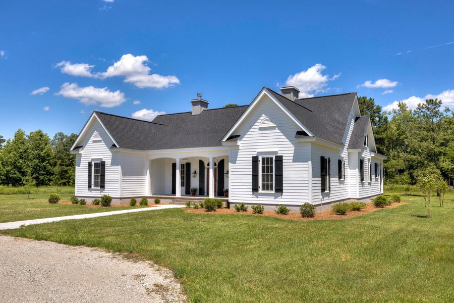 Front exterior of a new home in , Elloree, SC, highlighting curb appeal (Image 23).