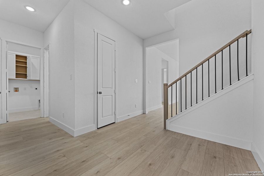 Spacious, unfurnished interior of a new home in , New Braunfels (Image 30).