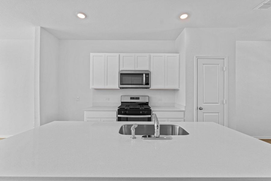 Image 30 of a home in Valverde.