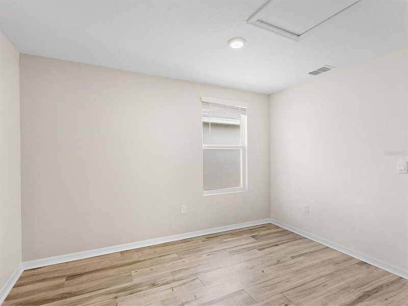 Spacious, unfurnished interior of a new home in , Bradenton (Image 18).