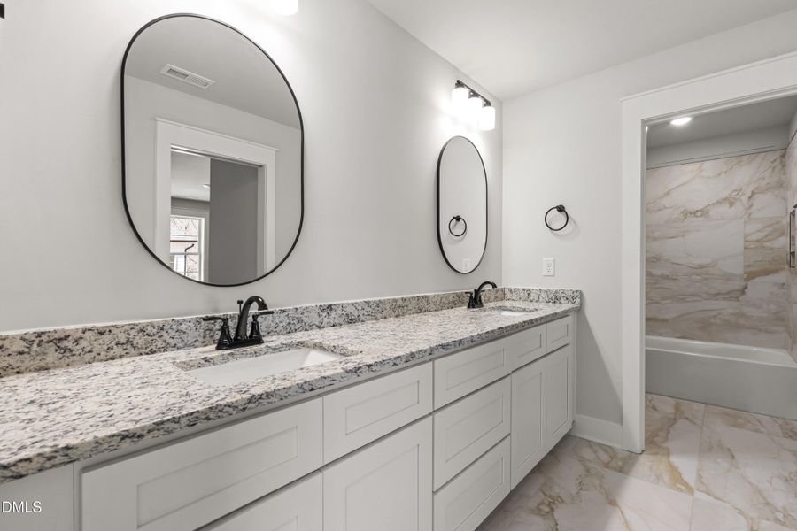 Second Full Bath - Vanity - DSC04532