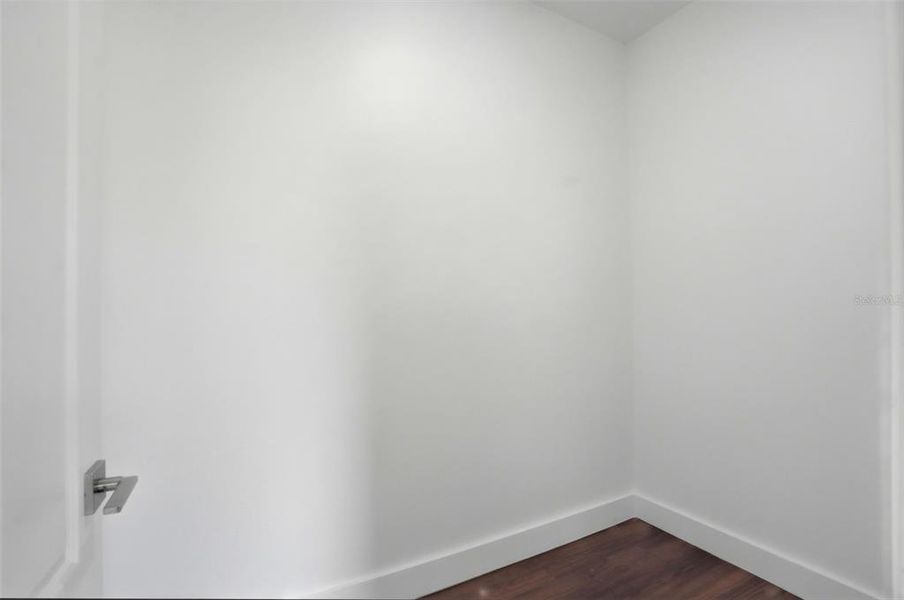 Spacious, unfurnished interior of a new home in , Webster (Image 24).