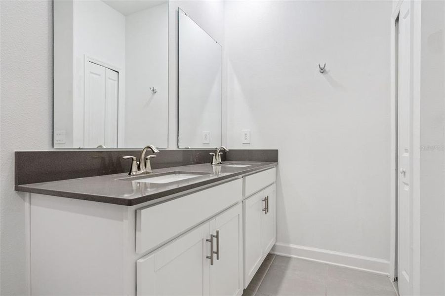 Close-up of interior finishes inside a home in , Davenport (Image 20). Close-up of interior finishes inside a home in , Davenport (Image 20).