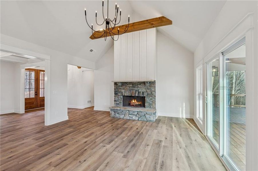 Spacious, unfurnished interior of a new home in , Dahlonega (Image 28).