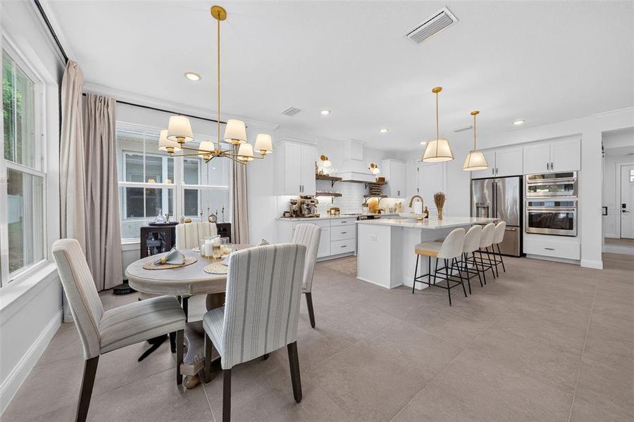 Furnished interior view inside a new home in , Orlando (Image 37).