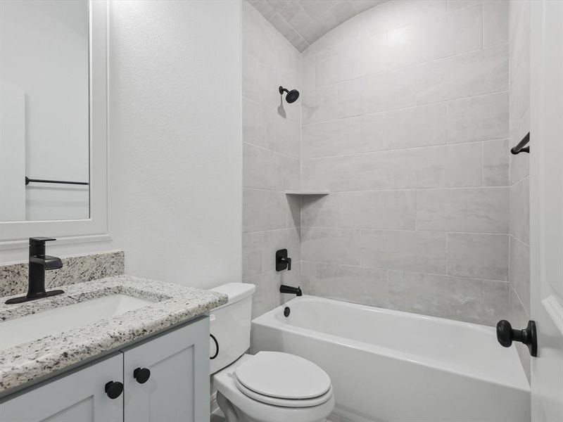 Furnished interior view inside a new home in , Tolar (Image 12).