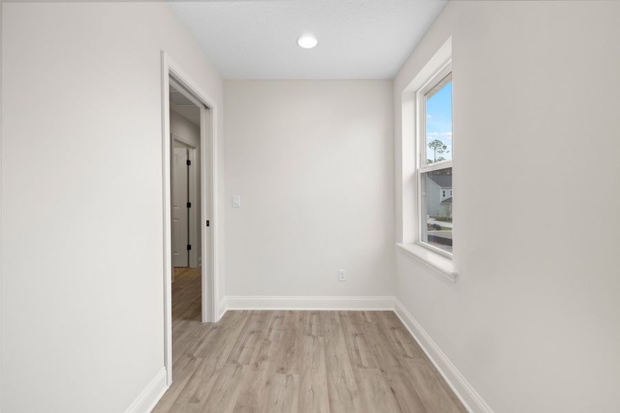 Representative unfurnished interior of a home built from the Palmetto by Riverside Homes in Mariposa at EverRange 40' Series, Jacksonville (Image 111).