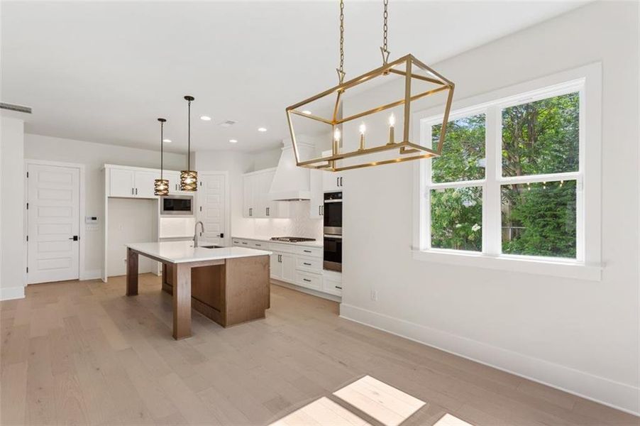 Furnished interior view inside a new home in , Smyrna (Image 5).