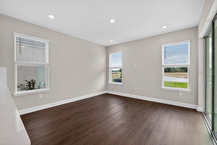 Spacious, unfurnished interior of a new home in Firethorn, Parrish (Image 15).