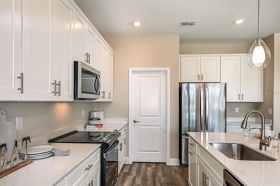 Furnished interior view inside a new home in Pasadena Woods, Dade City (Image 22).