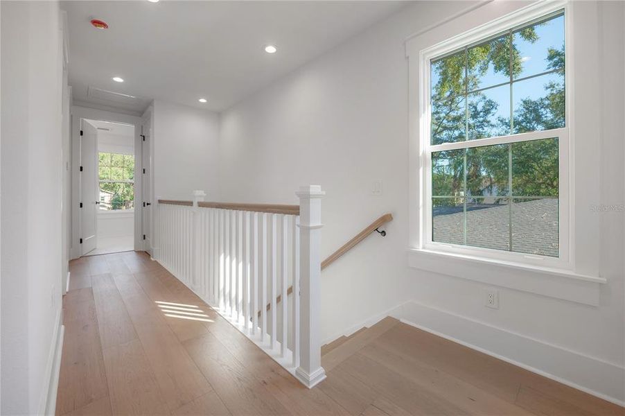 Spacious, unfurnished interior of a new home in , Tampa (Image 56).