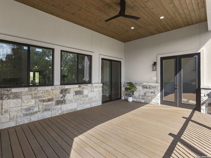 Exterior details and patio area of a home in , San Antonio (Image 4). Exterior details and patio area of a home in , San Antonio (Image 4).