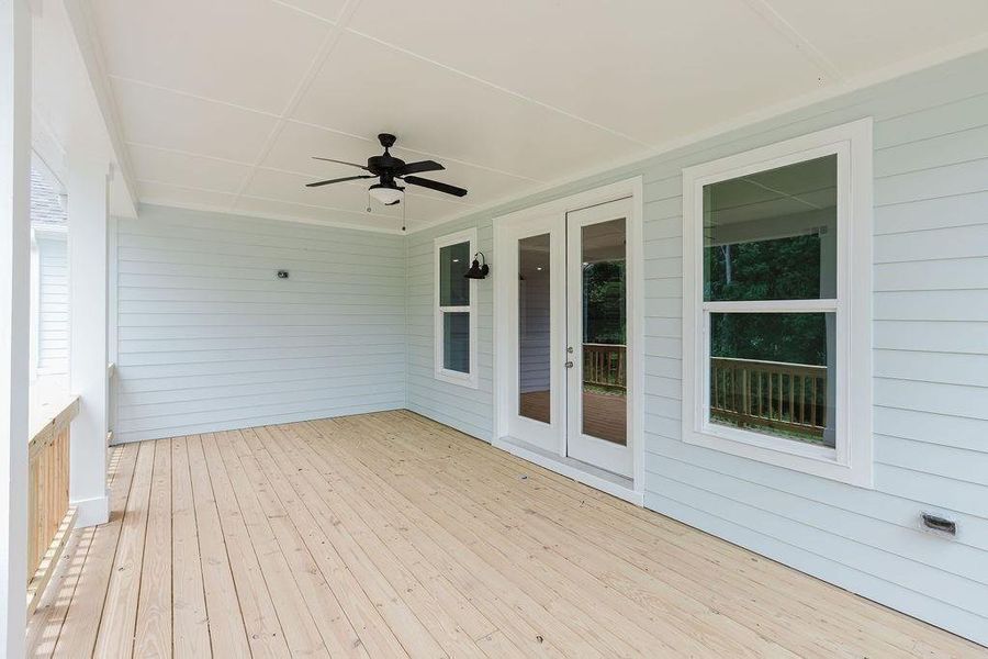 Image 34 of a home in . Image 34 of a home in .